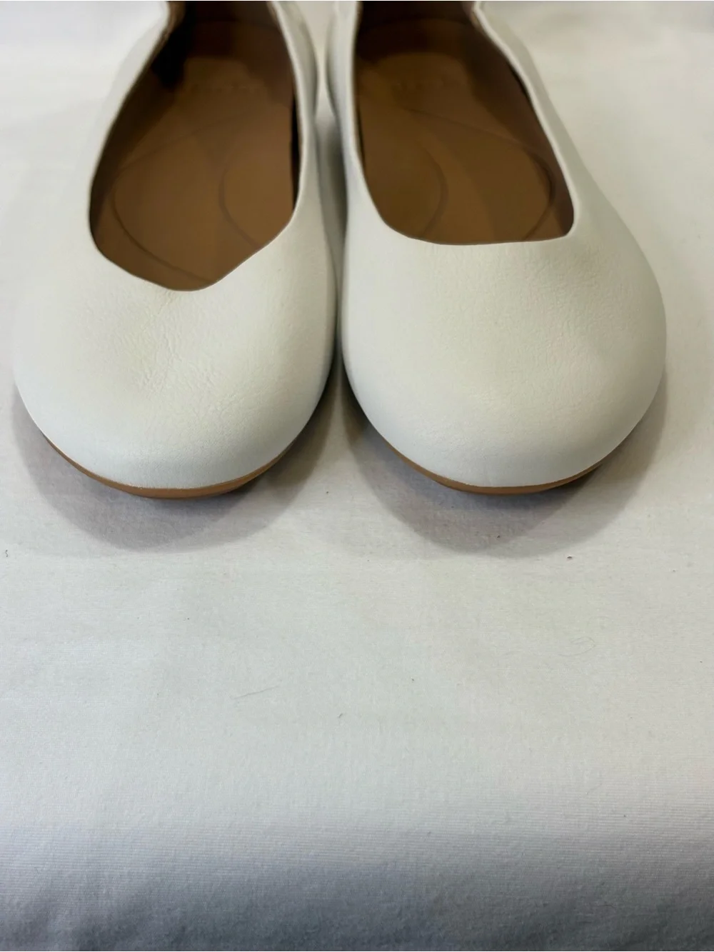 ***NEW*** DANSKO MOLLIE White Ballet Flats SZ 37 / SZ 7 $150